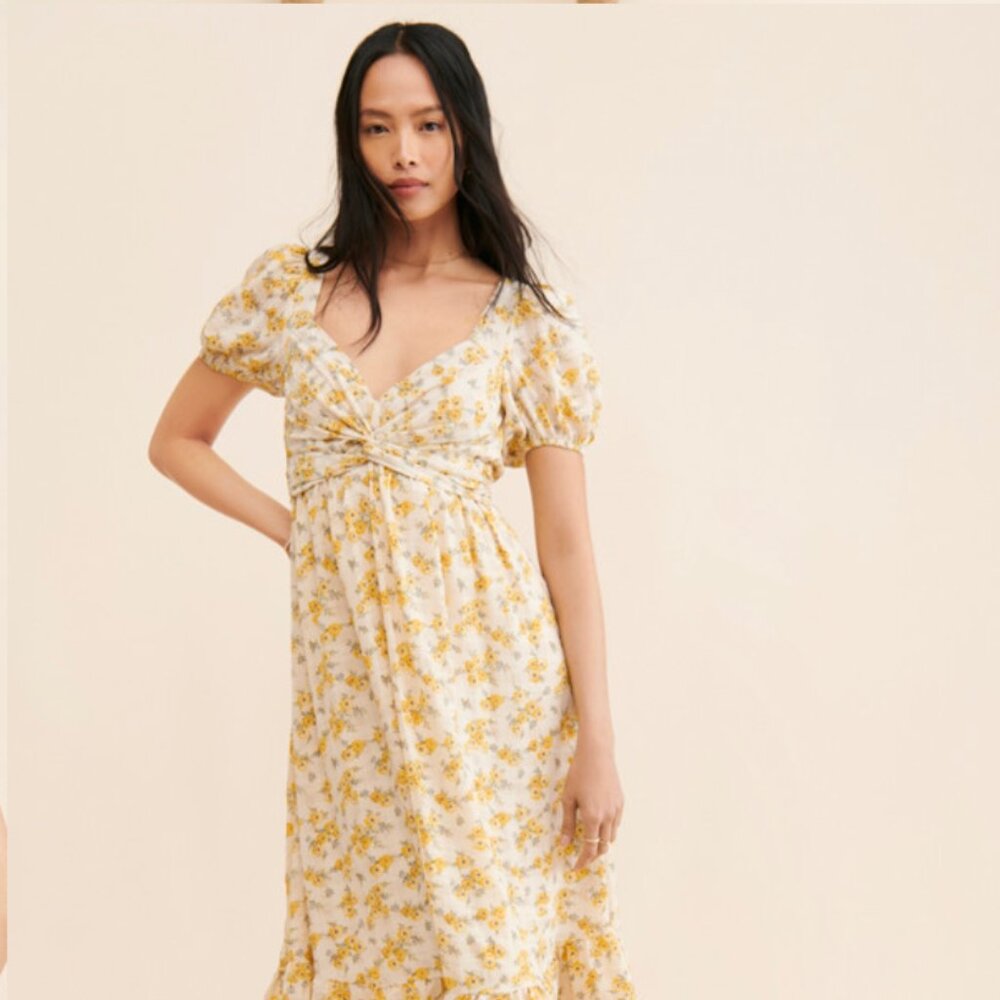 ASTR the Label Twist Bust Tie Back Dress in S